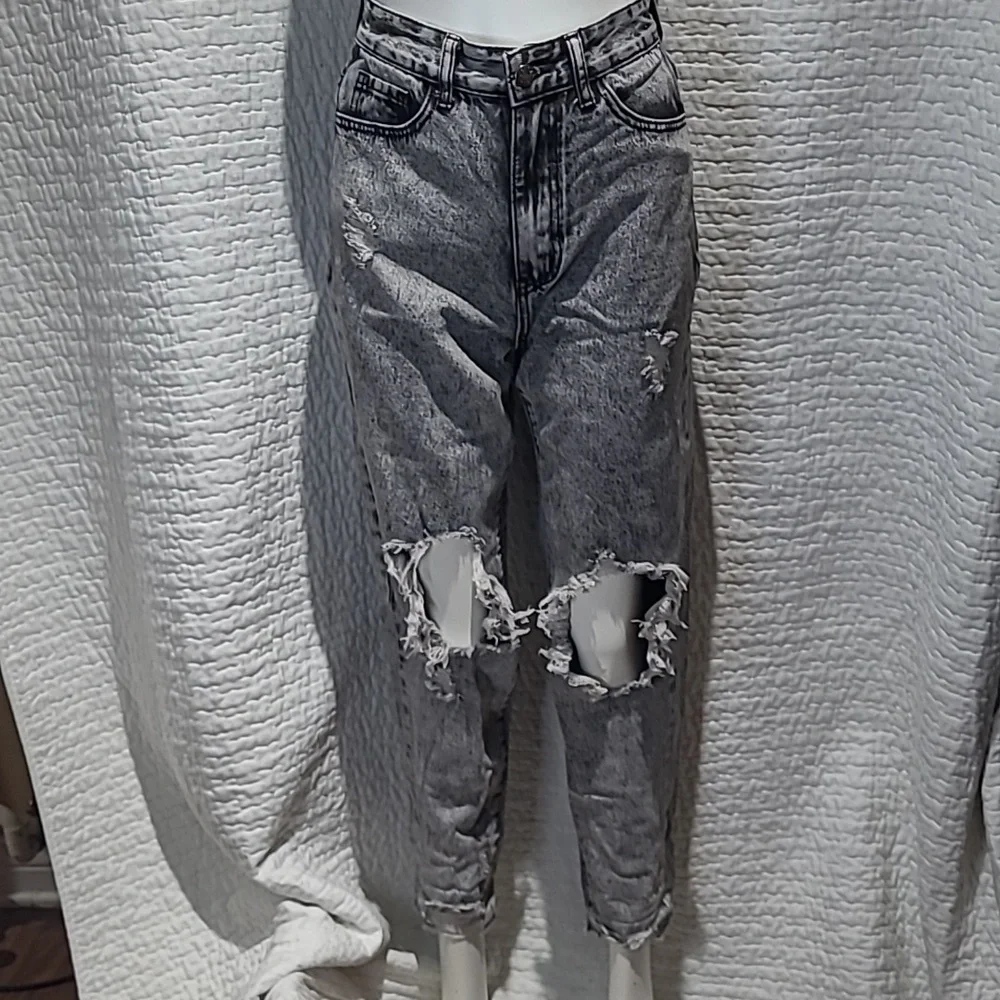 Grey Ripped Jeans - Picture 1 of 5